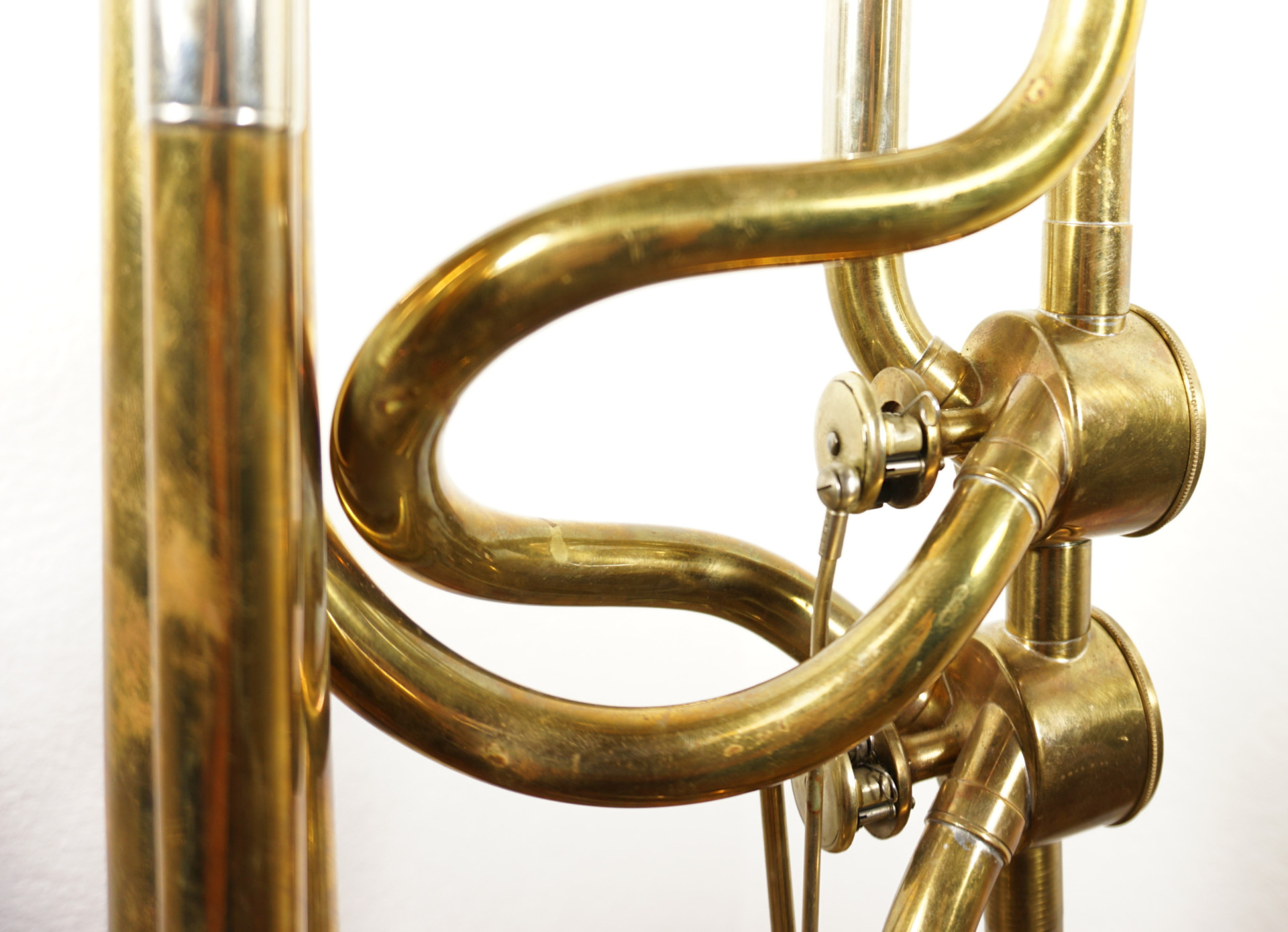 Contrabass trombone double valve section